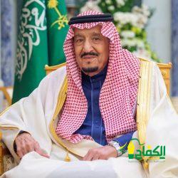 وسام الملك عبدالعزيز للدكتور – الزهراني .
