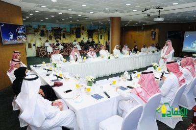 بحضور الأمير عبدالله بن سعود ووكيل وزارة السياحة المساعد للعلاقات الحكومية .