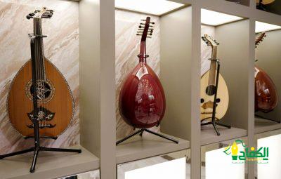 منطقة الموسيقى توفر لعشاق آلة العود أجود وأفخم الأنواع في “بوليفارد رياض ستي”.
