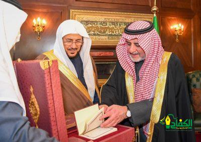 أمير تبوك يستقبل معالي وزير الشؤون الإسلامية.