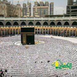 جموع المصلين يُؤدون صلاة آخر جمعة من شهر رمضان بالمسجد النبوي