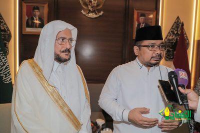 في ختام زيارة وزير الشؤون الإسلامية لإندونيسيا – وزير الشؤون الدينية الإندونيسي: إندونيسيا ستحذو حذو المملكة في تطبيق الوسطية والاعتدال.