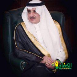 أمير تبوك يطلع على برامج وأنشطة جمعية الأمير فهد بن سلطان الخيرية الاجتماعية.