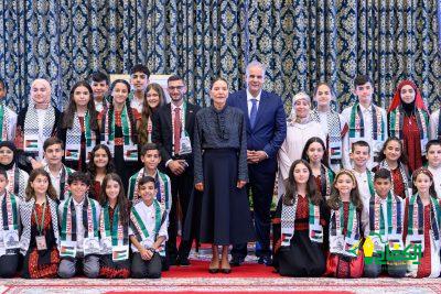 صاحبة السمو الملكي الأميرة للا حسناء تستقبل الأطفال المقدسيين المشاركين في الدورة ال14 للمخيم الصيفي لوكالة بيت مال القدس