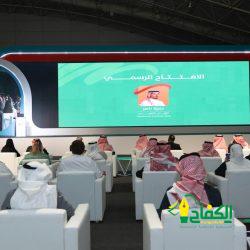 بيئة الطائف تسلّم الاسمدة لمزراعي مزارع الورد الطائفي الايضاحي