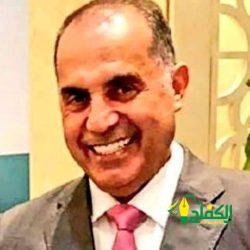 قبل سفره الى كوت ديفوار لخوض منافسات بطولة الأمم الأفريقية – وزير الرياضة المصري يصطحب ابطال مصر والعالم بالألعاب المختلفة لحضور تدريب المنتخب المصري لكرة القدم