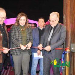 أروقة معرض الكتاب بالقاهرة تزدان بديوانيّ “كأصابع البحر و “وانبغى لى” لسلطانة الشعر الشاعرة الكبيرة الدكتورة دعاء رخا