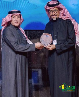 رئيس وكالة الأنباء السعودية يكرم – حافظ