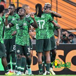 سمو محافظ ⁧‫الأحساء‬⁩ يتقدم أكثر من 12 الف متسابق ومتسابقة في سباق “الحسا تركض” 2024 ويتوج الفائزين