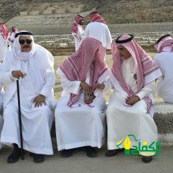 وزير الشؤون الإسلامية يوجه بتخصيص خطبة الجمعة القادمة لتذكير الناس وحثهم على حسن المظهر وجميل اللباس والنظافة وطيب الرائحة للصلاة