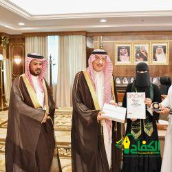 سفراء وشعراء وأكاديميون يسبرون أغوار قلوبهم برثاء البدر سفراء وشعراء وأكاديميون يسبرون أغوار قلوبهم برثاء البدر