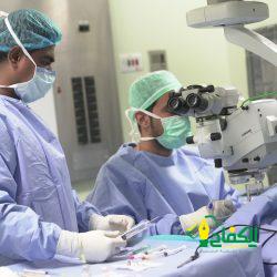 فنان سعودي يدخل تاريخ الفن من أوسع الأبواب ويصنع مجد عالمي لاسمه ولفنه السلامة أول فنان عربي وعالمي محترف يرسم بريشته ١٥٠٠ عمل فني