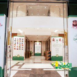 (1000) مادة علمية بـ 51 لغة تخدم الحجاج عبر الشاشات الإلكترونية للشؤون الإسلامية بمدينة الحجاج في منفذ الوديعة