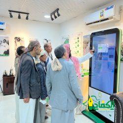 نظير إسهاماته في نشر رسالة القرآن والسنة وخدمة العقيدة الصحيحة وزير الشؤون الإسلامية يحصل على وسام الجامعة الندوية الإسلامية بالهند