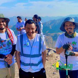 مدرسة جعفر الصادق الثانوية تكرم 30 كشاف من المتخرجين والمتميزين من اجل تحفيزهم لخدمة حجاج بيت الله الحرام