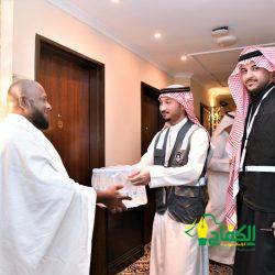 حجاج بيت الله الحرام يتوافدون إلى مشعر منى لقضاء يوم التروية