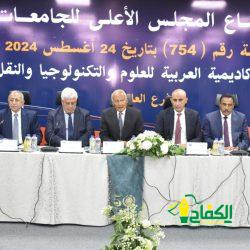 الشباب وتكنولوجيا العصر: بين الإيجابيات والسلبيات