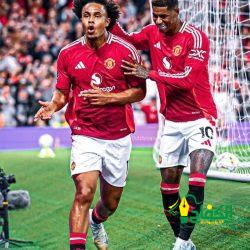 العود أحمد.