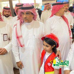 إشتراط تخصيص قسم لغير المدخنين بالمطاعم التي تقدم التبغ