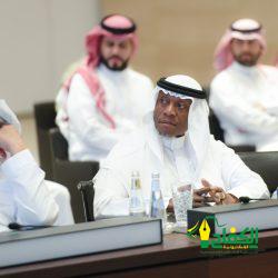 رئيس بلدية محافظة طبرجل يلتقي بمدير وأعضاء مكتب هيئة الصحفيين السعوديين بطبرجل