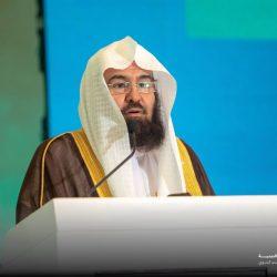 في شهر ” أكتوبر الوردي” .. استشاري يحث سيدات المجتمع بالتفاعل مع برامج التوعية بالكشف المبكر