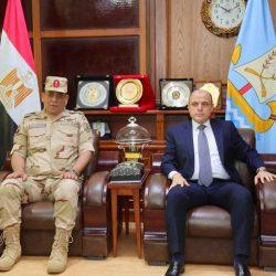 محافظ كفرالشيخ بجمهورية مصر العربية يكرم أبطال الإرادة والتحدي أبناء المحافظة لاعبي منتخب مصر للكرة الطائرة جلوس لفوزهم ببرونزية أولمبياد باريس