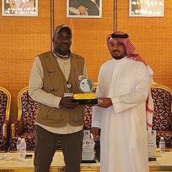 محافظ خليص يدشن مبادرة تشجير المحافظة بالتعاون مع جمعية التنمية