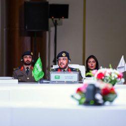 تكريم وهيب خليل – و رئيس التحرير في حفل نجوم السلة بالمدينة