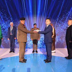 أمير القصيم – و جائزة شخصية العام للمسؤولية المجتمعية