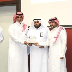 مقامات النغم”.. لغة الأحاسيس وصوت التراث تصدح تحت قبة معرض جدة للكتاب