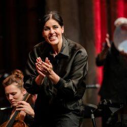 الفنان محمد المحمادي يدشن أغنيته الأولى ( ما وحشتك )