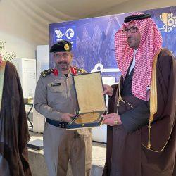 عصام يهدي الفوز لعمان والحمادي جاب العيد في الامارات