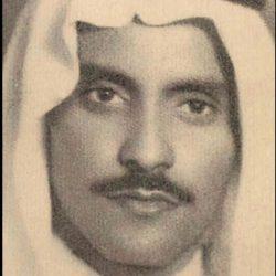 القحطاني – يقدم واجب العزاء والمواساة لكافة الفنانين – في وفاة المزيني