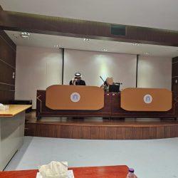 مدير العلاقة العامة بالاتحاد الإماراتي لكرة القدم الدوسري يقلد منديل فريق كشافة شباب مكة للحفاشي و العمدة شرقاوي