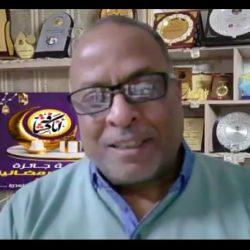 كشافة شباب مكة اهدوه درعا تذكاريا لمسة وفاء مكاويه تتجلى في تكريم بن صالح