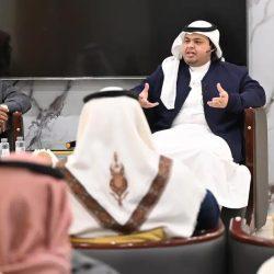 أمير منطقة حائل يعزّي أُسر المايز والتميمي والجميلي في وفاة فقيدتهم