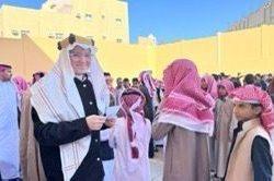 سمو ولي العهد يستقبل رئيس اللجنة الأولمبية الدولية