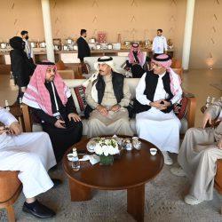 المحاكم وإطالة مواعيد الجلسات