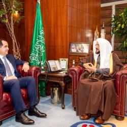 تحذير من جهات خارجية بهدف جمع الأموال بطرق غير مشروعة – وزير الشؤون الإسلامية يوجّه خطباء الجوامع لتحذير الناس من ظاهرة التسول وأهمية بذل الجهد والتحري للمحتاجين للزكاة والصدقة 