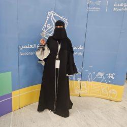 الفنان الكبير جميل محمود يهدي الفنانة الأوبرالية مروة حمدي أغنية يسعد كل أوقاتك وفرق كبير