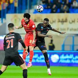 التعادل الإيجابي يحسم مواجهة الرائد والاتفاق في دوري المحترفين