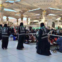 فتيات الكشافة في خدمة المرضى والمراجعين للمراكز الصحية في الحرمين الشريفين