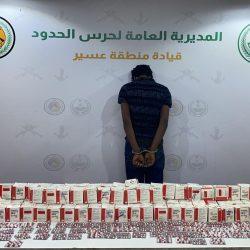 وكيل وزارة الداخلية لشؤون الأفواج الأمنية يتفقّد قوات الأفواج بمنطقة نجران