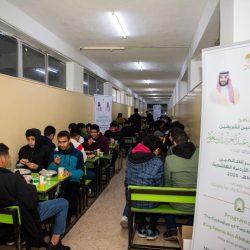 الكشافة في المسجد النبوي.. أيادٍ بيضاء في خدمة الزوار