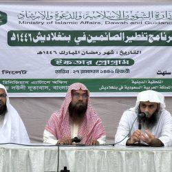 وزير الشؤون الإسلامية يهنئ القيادة الرشيدة بمناسبة عيد الفطر المبارك ونجاح البرامج التي نفذتها الوزارة في 102 دولة حول العالم