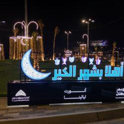 رواد المساجد ورواد المقاھي