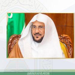 وزير الشؤون الإسلامية يستقبل المسؤولين والدعاة والأئمة والخطباء المهنئين بعيد الفطر المبارك بمنزله بالرياض