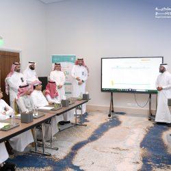 جلسة تحت ضوء القمر.. بين نخيل وادي الدواسر وذكريات ستون عاماً