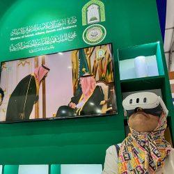 في يومه الخامس معرض “جسور” بجاكرتا يستقبل وفود الأكاديميات والمدارس وسط حضور إعلامي وشعبي لافت