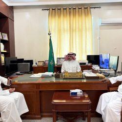 مُحافظ وادي الدواسر يفتتح دراسة مساعدي مفوضي تنمية القيادات